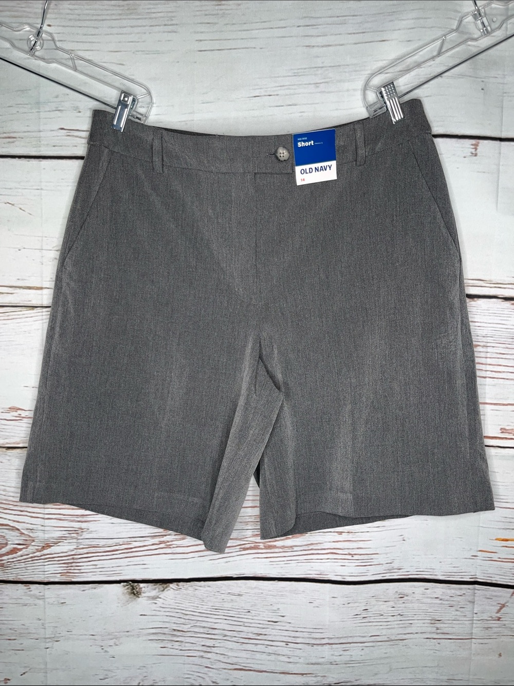 Old Navy NWT Size 14 Gray Adjustable Waist Mid Rise Long Length Trouser Shorts